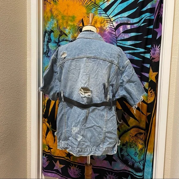 🌈 Lovely denim distressed jacket - Picture 6 of 11